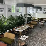 Hotel Dali 4*