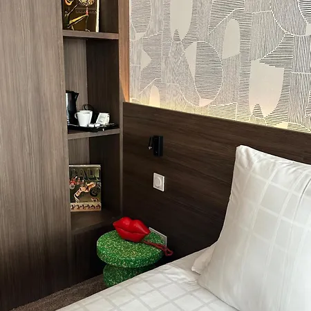 Hotell Dali Montauban