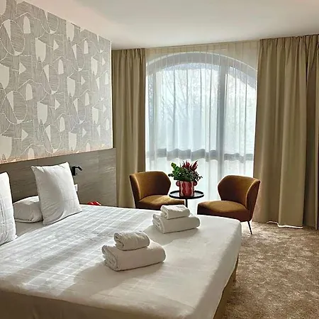 Hotel Dali Montauban