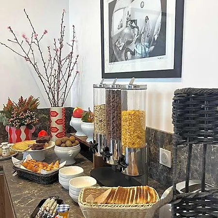 Hotel Dali Montauban