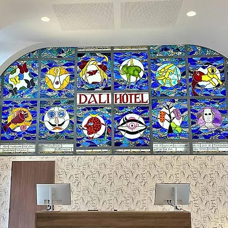 Hotel Dali 4*